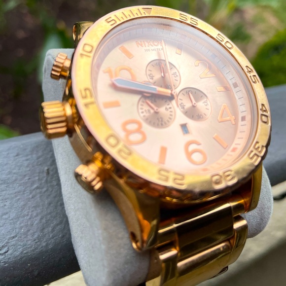 Rose Gold 🌹✨ 51-30 Nixon Watch Men’s - Picture 3 of 5